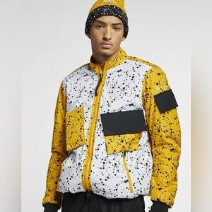 NWOT Nike ACG Insulated Jacket White/Yellow-Black Size XK